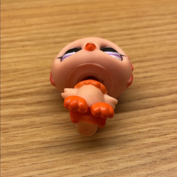 littlest pet shop # 1147 peach & orange owl with purple eyes - Picture 3 of 3
